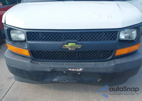 2017 Chevrolet Express 2500 Work Van from USA, damaged, VIN 1GCWGAFF8H1163878